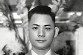 杨受成之父，英皇集团创办人，潮州名人杨成图片