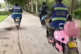 光明日报：这就是社交天花板吧！小姐姐出趟门见人就打招呼，一路上全是“亲戚”！听着就好开心图片