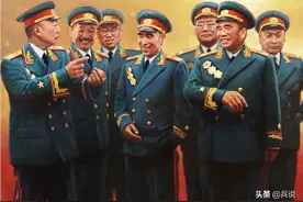 十大元帅十大将，主席为何只称3人"老总"？林陈不在其中图片