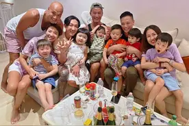 6位星二代齐聚一堂！李灿森女儿人气高，被胡杏儿次子亲吻脸颊图片