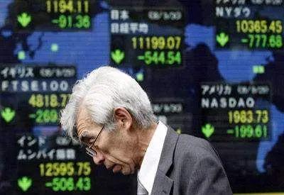 火了半个世纪的真“顶流”，没有一个人能躲过奥特曼（上）