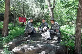 “两甘两不甘”精神永远在“路”上图片