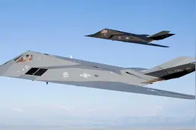 F-117现身加州军民两用机场，数百民众目击，已公开重返服役？图片