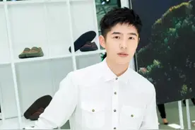 关于刘昊然的三个搞笑段子：他要唱歌了，他要跳舞了，他要自拍了图片
