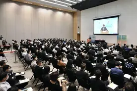 增《国安法》考试，不够！香港公考还应增《宪法》及“学习强国”图片