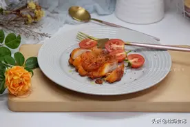 皮焦肉嫩的奥尔良烤鸡腿，原来做法这么简单，连吃2个才解馋图片