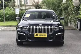 直列六缸+全时四驱，宝马7系新车太帅了，豪华轿车的运动标杆图片