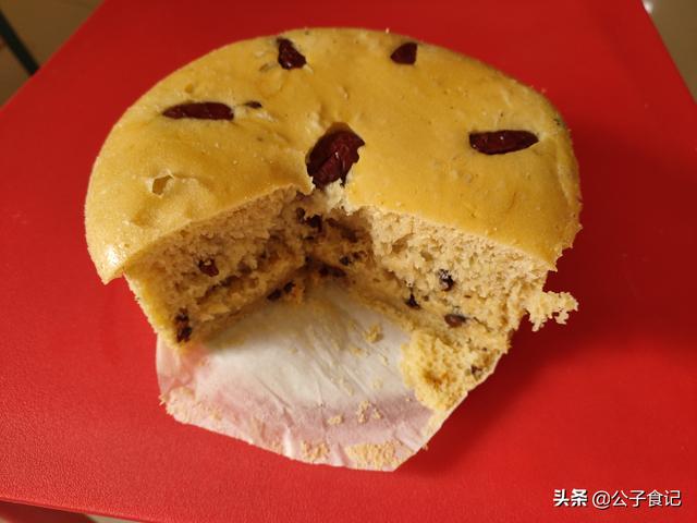 别买蛋糕了，教你用电饭锅做发糕，一样的香甜松软，新手也能学会