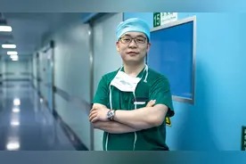 武汉外科专家在抖音做科普，有人因为他15秒视频千里来求医图片