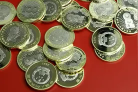 一路下跌，大量弃兑！纪念币第一批兑换率不高，第二批你还兑换吗图片