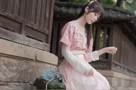 这才是小仙女的潮流搭配，个性又充满仙气，走在街头让人忽视都难图片