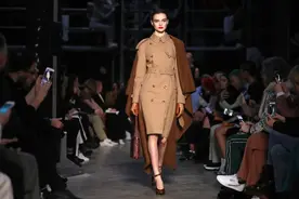 巴宝莉2021最新度假系列图片