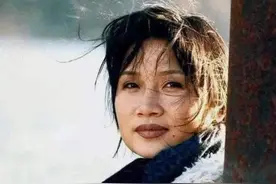 唱《青藏高原》的李娜，在23年前突然剃度出家，其中有何猫腻？图片