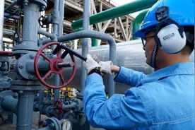 上海石化成功研制出防爆F扳手图片