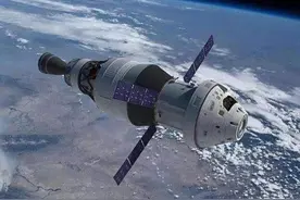 横跨30亿光年的宇宙墙曝光，为何要“囚禁”我们？是谁建的？图片