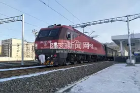 百年滨绥铁路全线告别燃油，哈牡铁路电气化改造通车图片