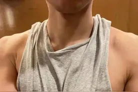 张杰罕晒近照，手臂肌肉结实线条完美！老婆谢娜被曝疑已生二胎图片