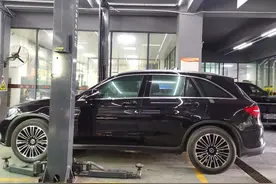 奔驰GLC260改色水晶红 | 漆面贴膜-深圳汽车漆面改色图片