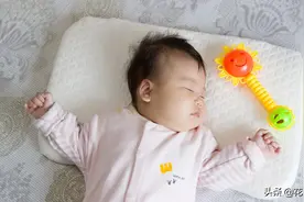 硅胶可调儿童枕，宝宝用了一觉睡到天亮图片