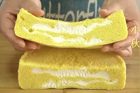 双色玉米面蒸蛋糕，好吃不上火，用对方法，暄软漂亮中间不发粘图片