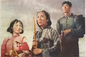 老电影彩色故事片：《枯木逢春》剧照图片