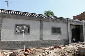老话“围墙大门忌高低，屋主减寿妻别离”是啥意思？老话有道理吗图片