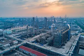 镇海炼化经营效益位居炼化企业首位图片