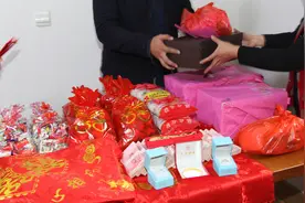 订婚男方需要准备哪些东西呢？女方又得准备什么？图片