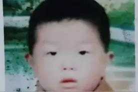 有生之年，多想再听你叫一声“爸，妈！”图片