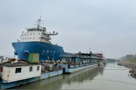 江海直达！湖北造航运“航母”今日试航图片