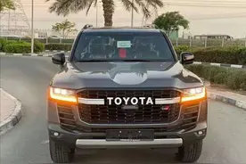 陆巡LC增加新车型！可升降底盘+柴油动力，恢复字母车标，真霸气图片