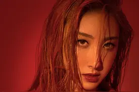 香港知名女歌手自曝与富二代男友恋爱三年分手，期间曾精神出轨图片