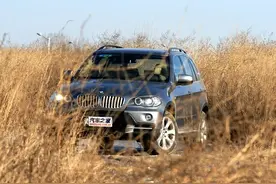 二手车：3.0T+8AT，宝马X5现在仅售17万，买它图片