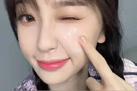 不论什么肤色的女人，化妆记住6不要，画错显老还土气图片