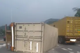 保险公司以超载为由拒赔，看看法院怎么判？图片