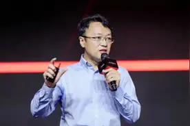 施展：“美国创新—中国生产—全球销售”在十几年内不会有大变化图片