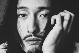 他删掉660万粉丝的微博，拒绝对话：我的人生，不需要别人评论图片