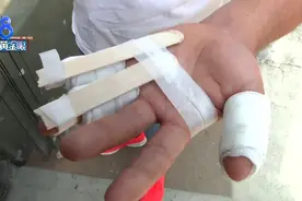 钢化玻璃爆裂，被划伤，碎片碎得很不正常……图片