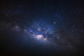 宇宙中最大的星球有多大? 大到你无法想象图片