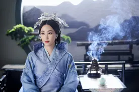 《两世欢》林静饰原夫人深谋霸气，花式宠溺女儿图片