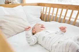 良好的睡眠需要高枕还是低枕？图片