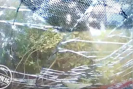 赣州：“干了一天活太累了”，男子开车眯了下眼，车子出事了图片
