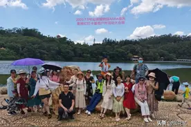 深圳仙湖植物园，伟人植下高山榕已28年。图片