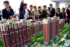 房子只有70年产权，那70年后产权到期了，房子不属于自己了吗？图片