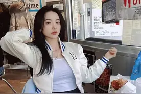 卫衣下岗了！今春这4件上衣，太火了图片