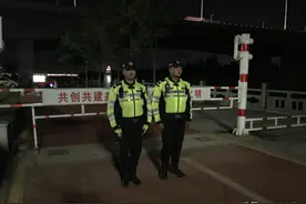 【我为群众办实事︱吴忠交警】夜间“炸街”摩托扰民，闪电骑警来袭图片