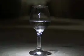 茅台酒的品评图片