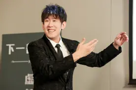 从卫视主持到娱乐圈喜剧人，师从赵本山的他，现今比小沈阳受欢迎图片