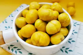 生板栗快速去壳，1分钟剥30个，颗粒完整，附板栗挑选技巧图片