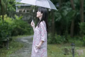 出游穿什么？不想穿休闲装和运动装，就来尝试文艺小清新搭配图片